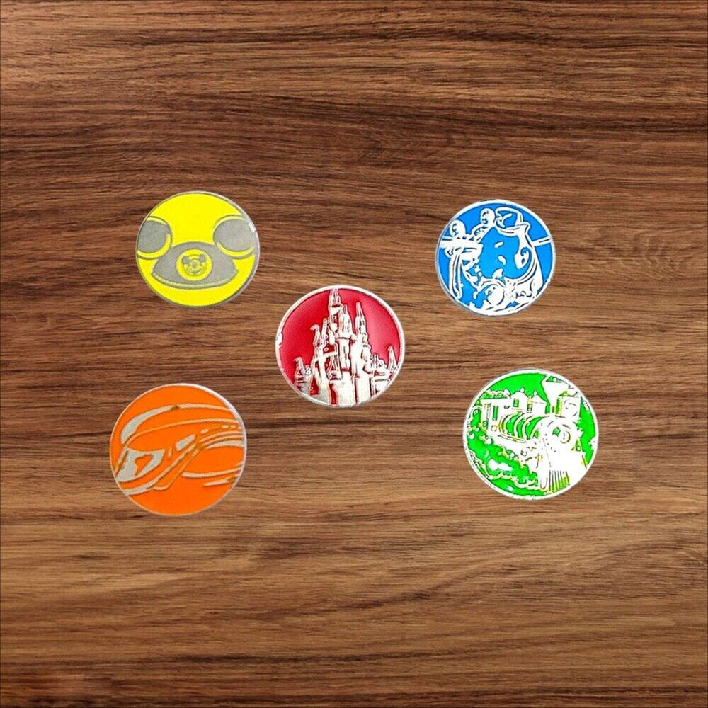 5 Disneyland, World Disney Parks Trading Pins, Plus 2 Bonus Pins